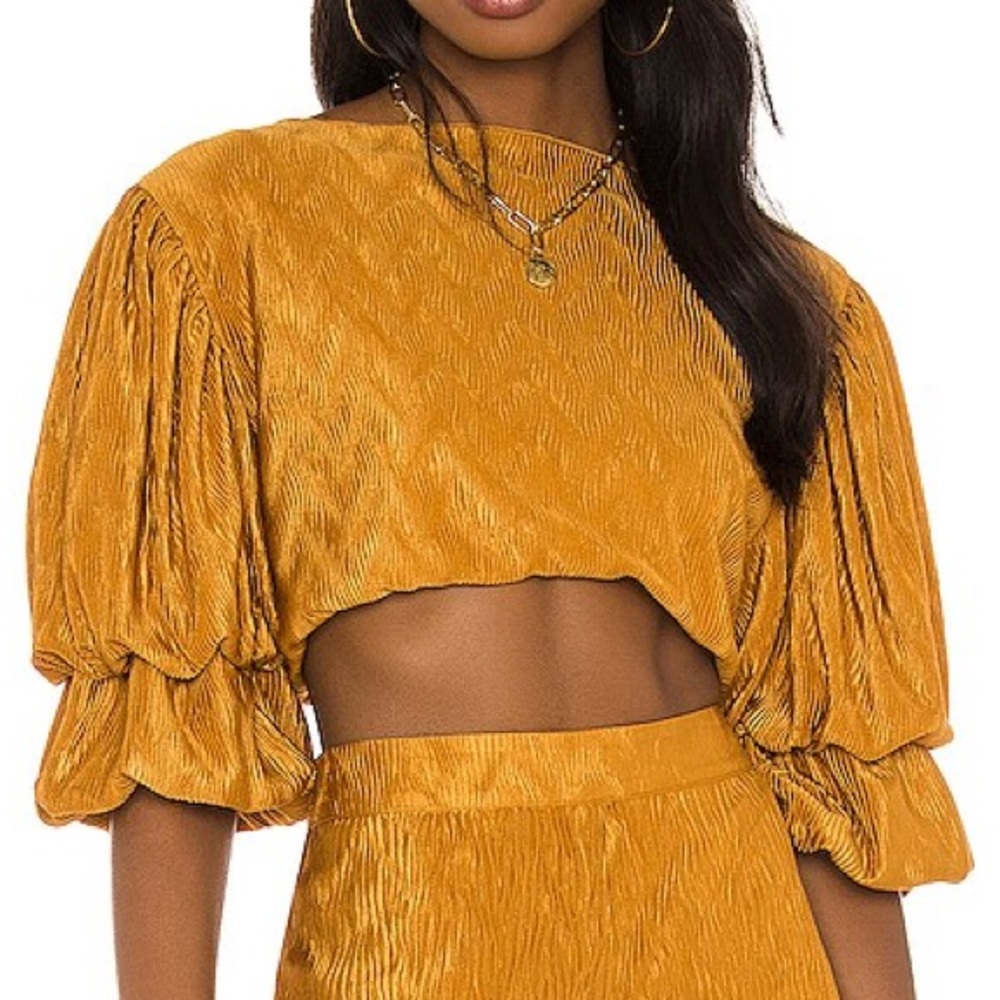 HOUSE OF HARLOW 1960 Sevigny Top in Gold